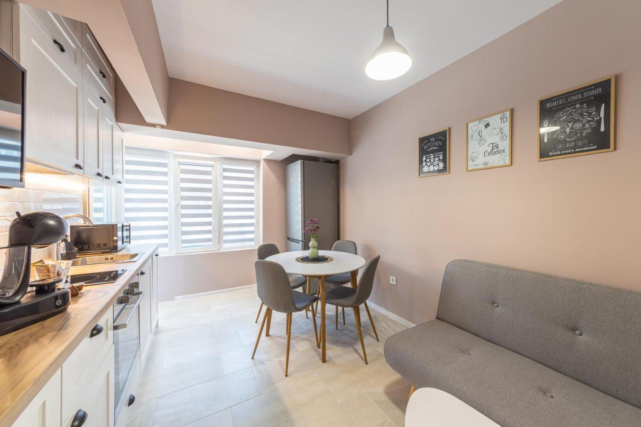 Great Location Apartment Várna Kültér fotó